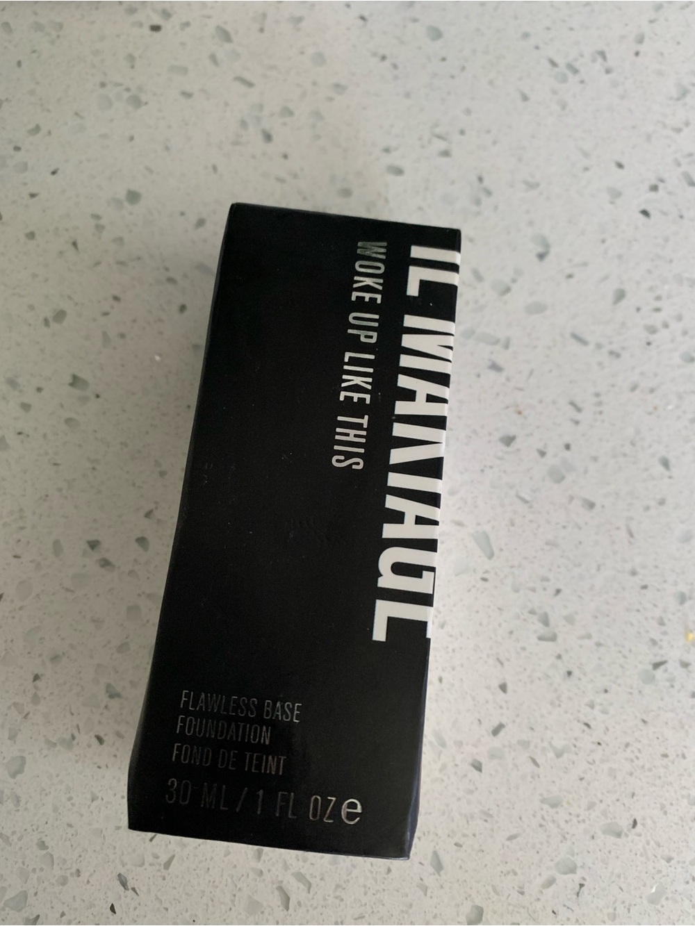 IL MAKIAGE Flawless Base Foundation - Black